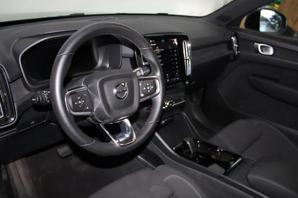Volvo XC 40 - Photo 11