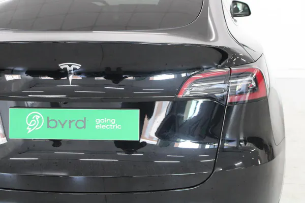 Tesla Model Y - Photo 7
