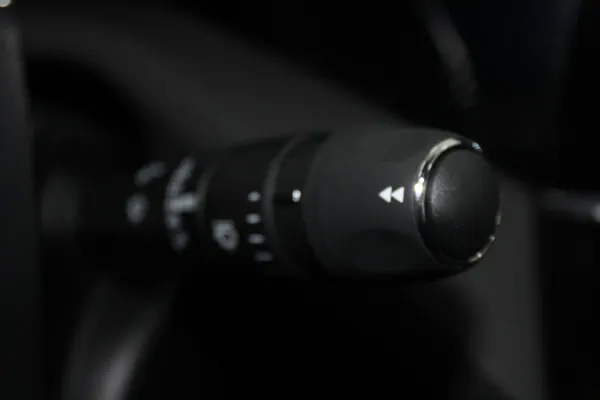 Peugeot E-408 - Photo 18