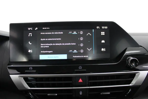 Citroen e-C4 X - Photo 21