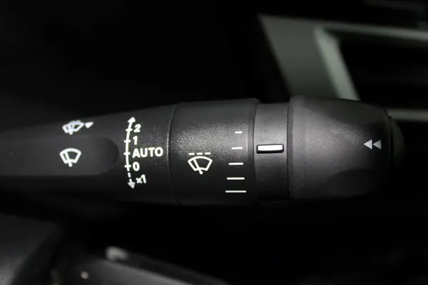 Citroen e-C4 X - Photo 17
