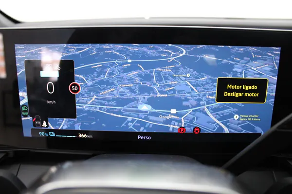 Renault Mégane E-Tech - Photo 20