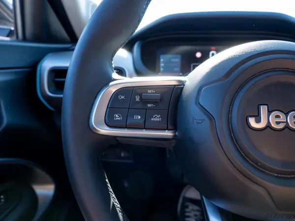 Jeep Avenger - Photo 28