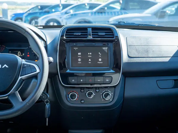 Dacia Spring - Photo 28