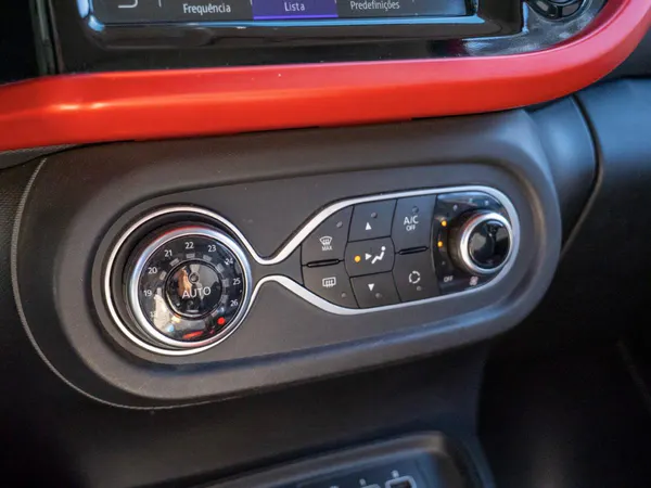 Renault Twingo - Photo 34