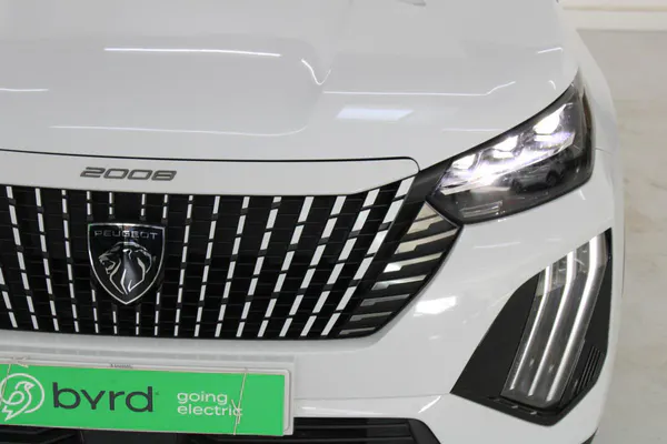 Peugeot e-2008 - Photo 4