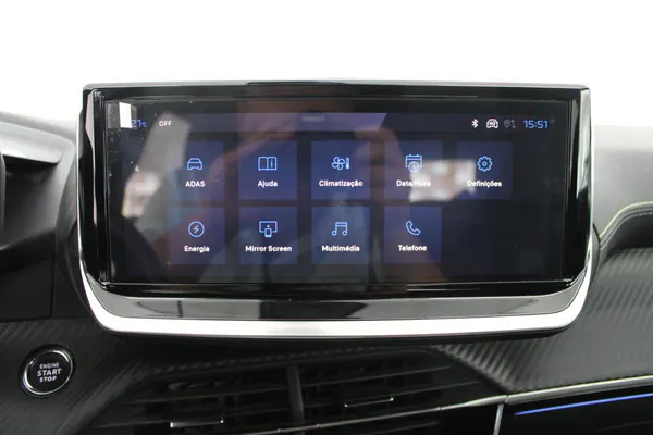 Peugeot e-2008 - Photo 23
