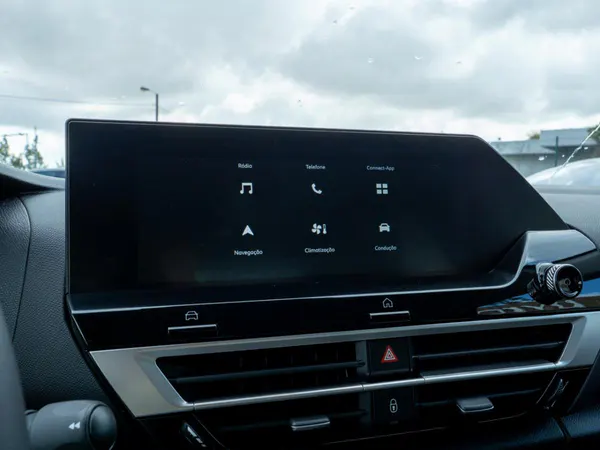 Citroen e-C4 X - Photo 29
