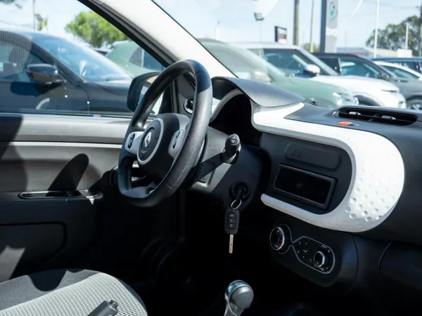 Renault Twingo - Photo 17