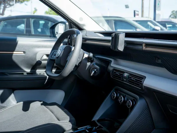 Citroen e-C3 Aircross - Photo 18