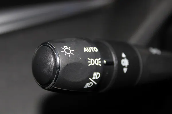 Peugeot E-408 - Photo 16