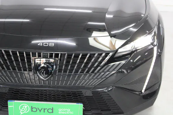 Peugeot E-408 - Photo 4