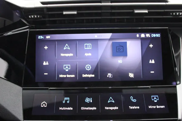 Peugeot E-408 - Photo 26