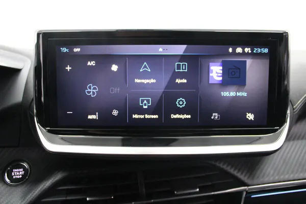 Peugeot e-2008 - Photo 23