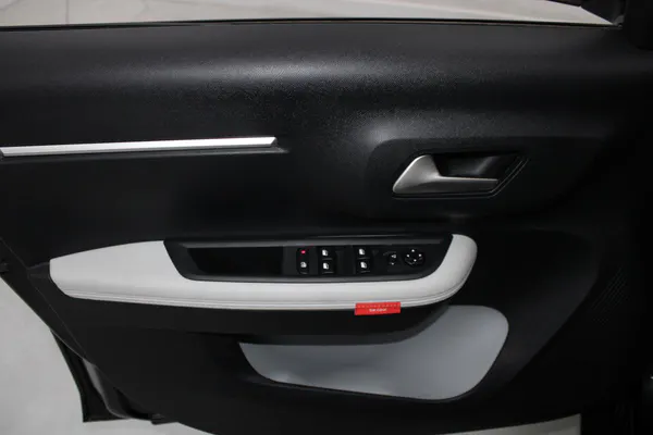 Citroen e-C3 - Photo 9