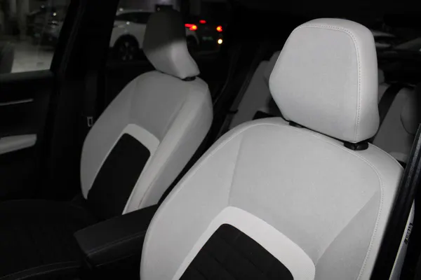 Citroen e-C3 - Photo 10