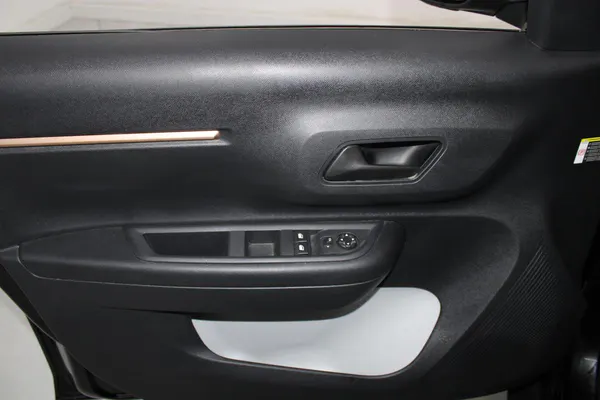 Citroen e-C3 Aircross - Photo 9