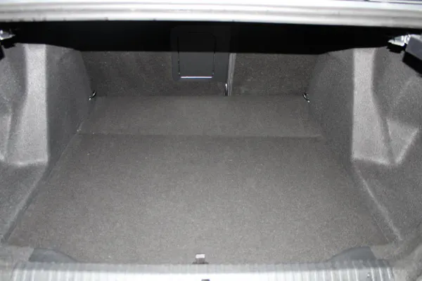 Citroen e-C4 X - Photo 8