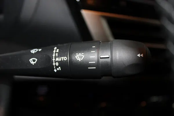 Citroen e-C4 X - Photo 17