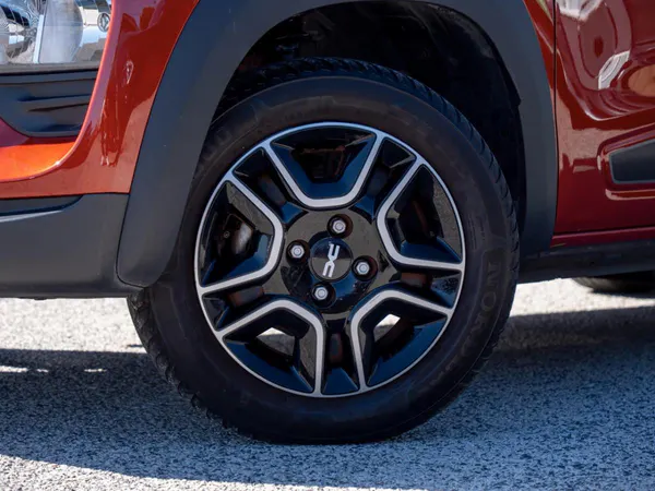 Dacia Spring - Photo 3