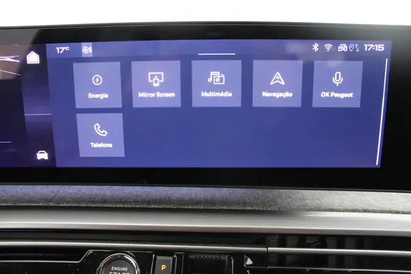 Peugeot E-5008 - Photo 25