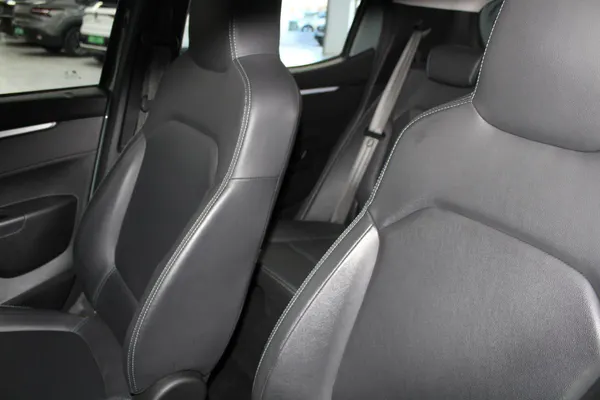 Dacia Spring - Photo 9