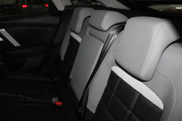 Citroen e-C4 - Photo 13