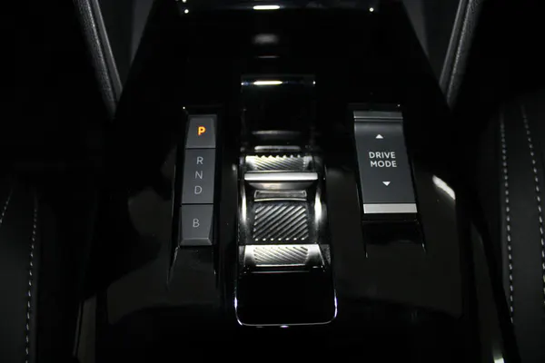Citroen e-C4 - Photo 19