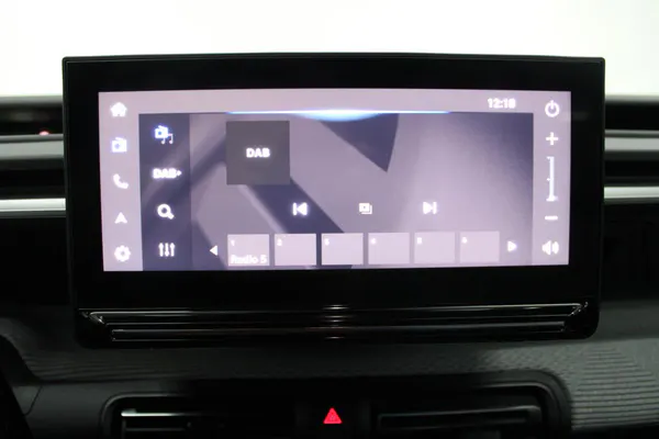 Citroen e-C3 - Photo 23