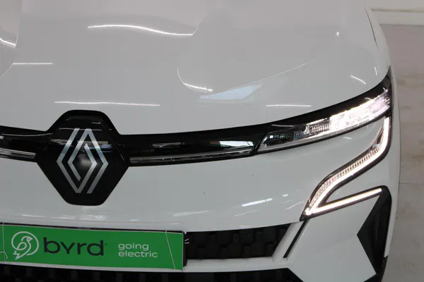 Renault Mégane E-Tech - Photo 4
