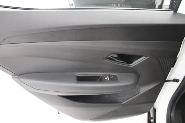 Renault Mégane E-Tech - Photo 12