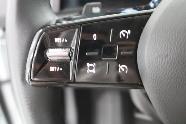Renault Mégane E-Tech - Photo 14