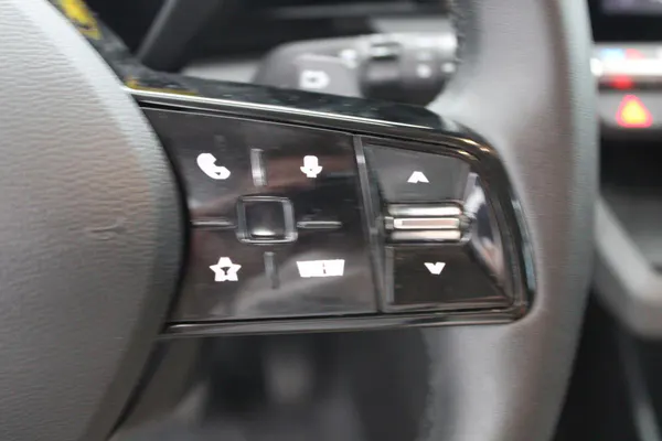 Renault Mégane E-Tech - Photo 15