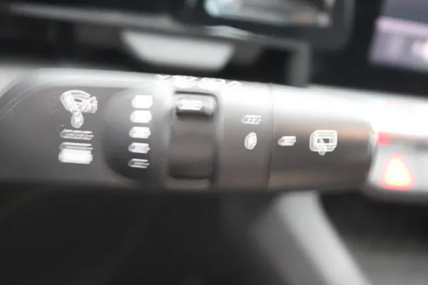 Renault Mégane E-Tech - Photo 17