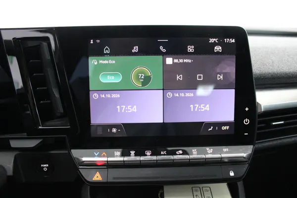 Renault Mégane E-Tech - Photo 21