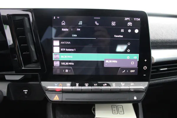 Renault Mégane E-Tech - Photo 23