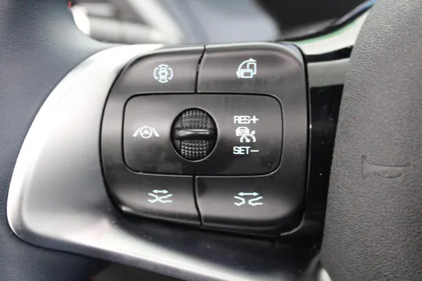 BYD Atto 3 - Photo 21