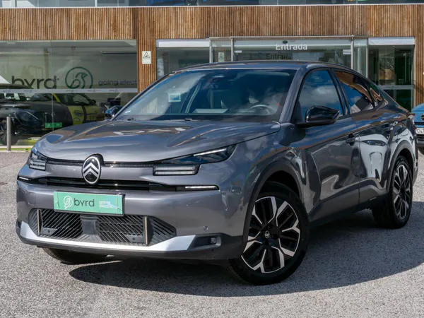 Citroen e-C4 X - Photo 2