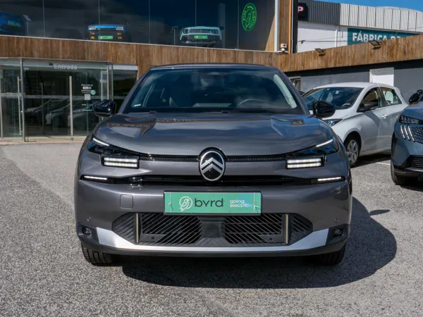 Citroen e-C4 X - Photo 4