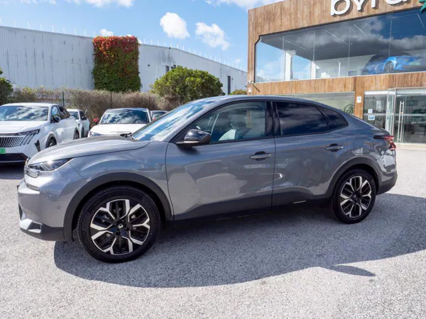 Citroen e-C4 X - Photo 8