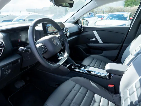 Citroen e-C4 X - Photo 22