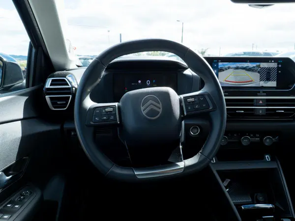 Citroen e-C4 X - Photo 28