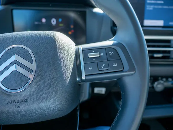 Citroen e-C4 - Photo 14