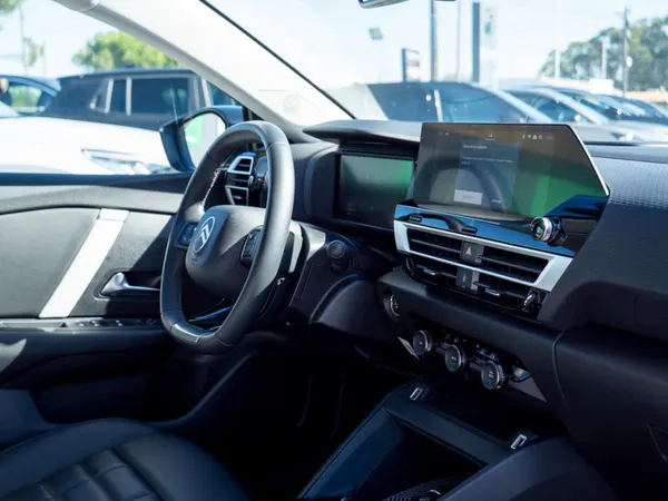 Citroen e-C4 - Photo 16