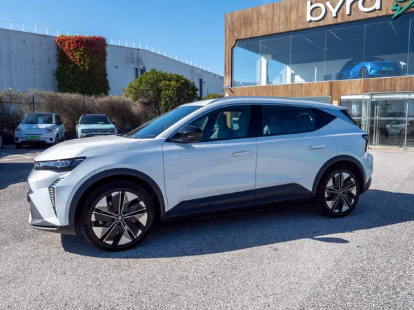 Renault Scénic E-Tech - Photo 8
