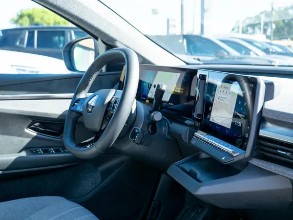 Renault Scénic E-Tech - Photo 17
