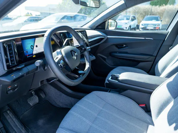 Renault Scénic E-Tech - Photo 21