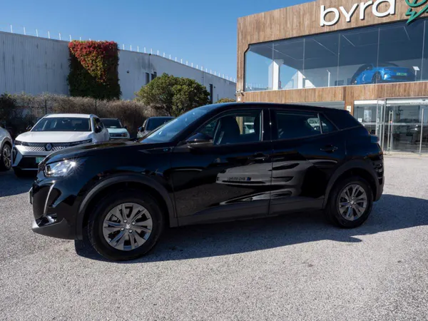 Peugeot e-2008 - Photo 8