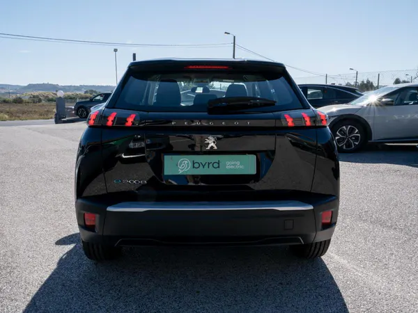 Peugeot e-2008 - Photo 10
