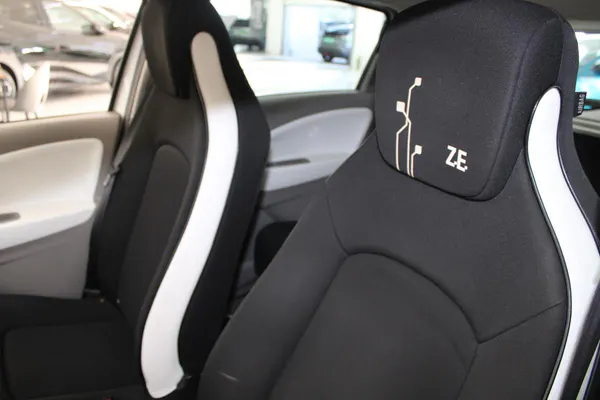 Renault Zoe - Photo 9